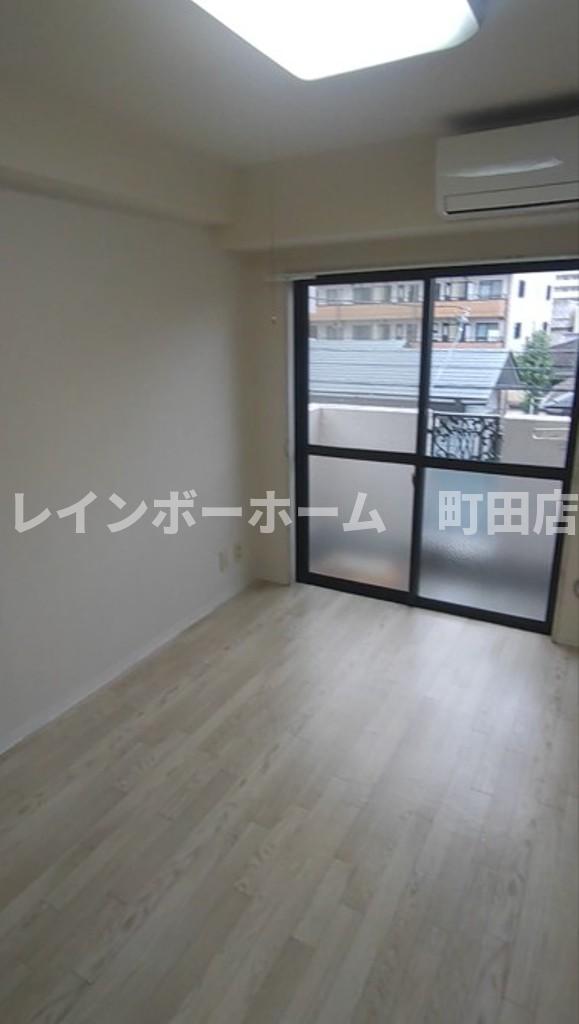 居室・リビング　※別部屋参考画像