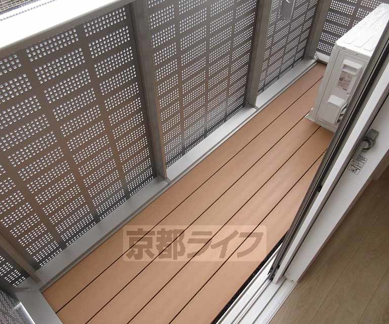 バルコニー　広々としたバルコニーです
