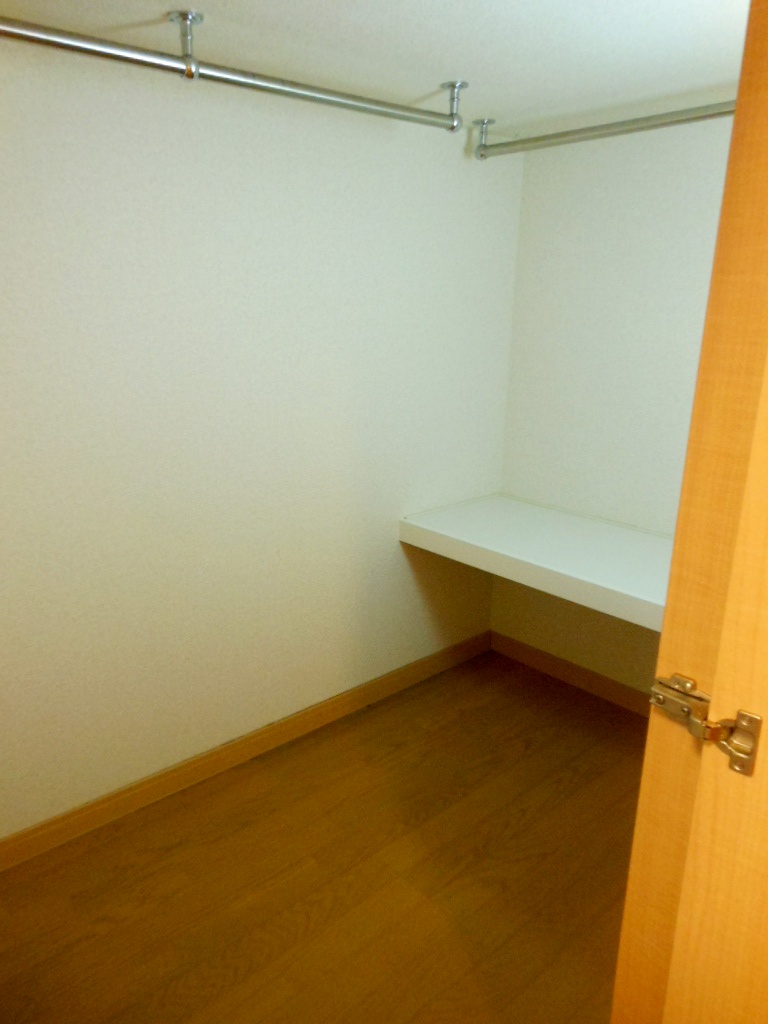 レオパレス阪急塚口の内装写真