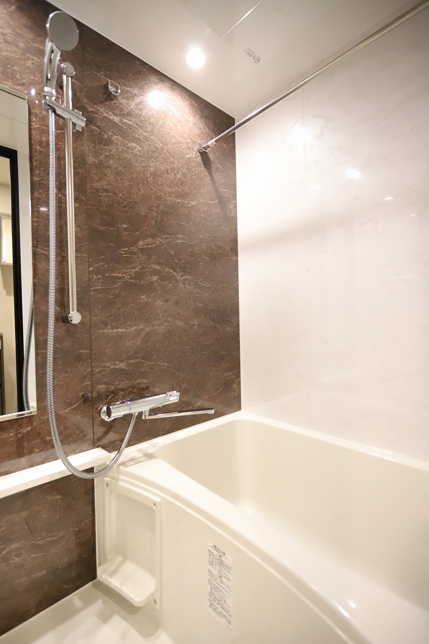 バス・シャワールーム　バス※別部屋参考写真