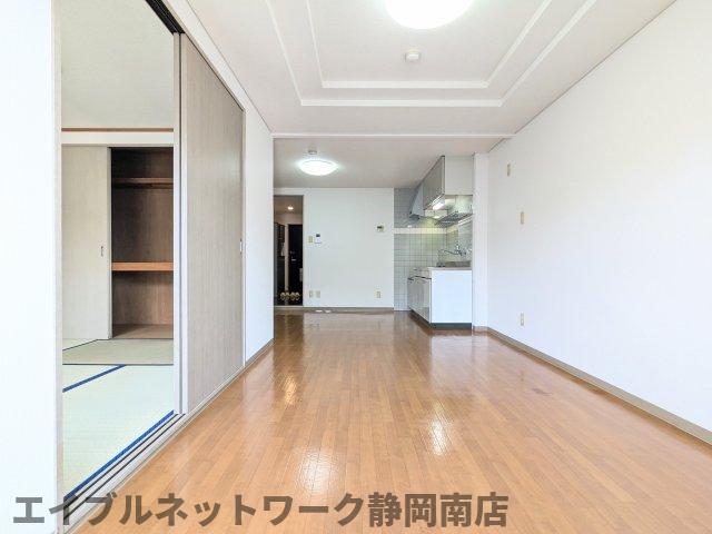 居室・リビング　使いやすいリビングです