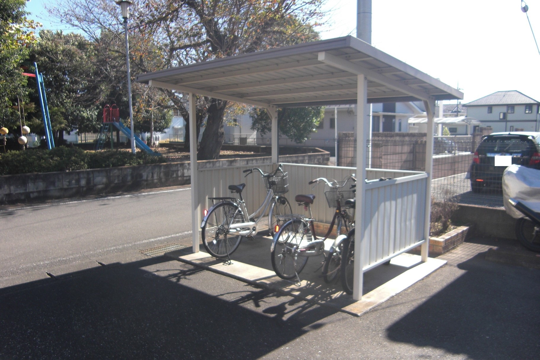 駐車場　駐輪用も完備！無料です。