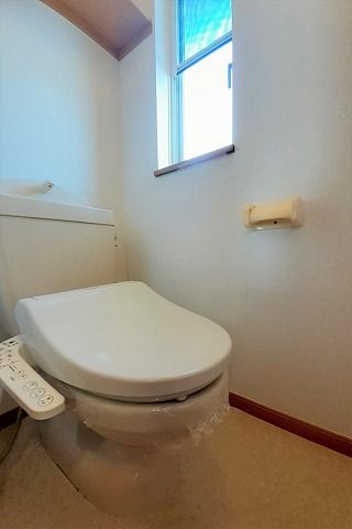 【郡山市日和田町のアパートのトイレ】