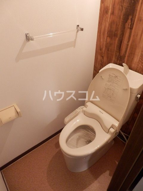 【レイクサイド渚のトイレ】