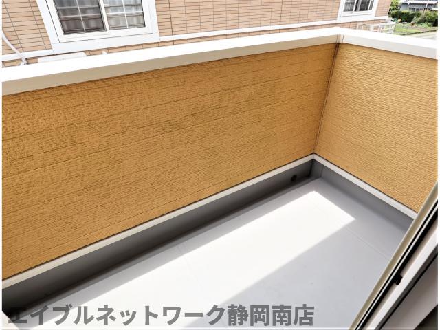 バルコニー　バルコニー付きです