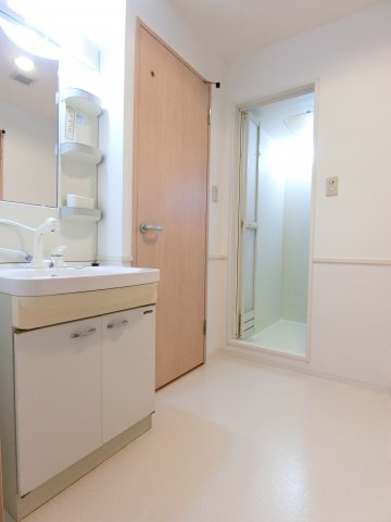 洗面設備　詳細は、RISUMO江坂本店→06-6155-7137まで♪