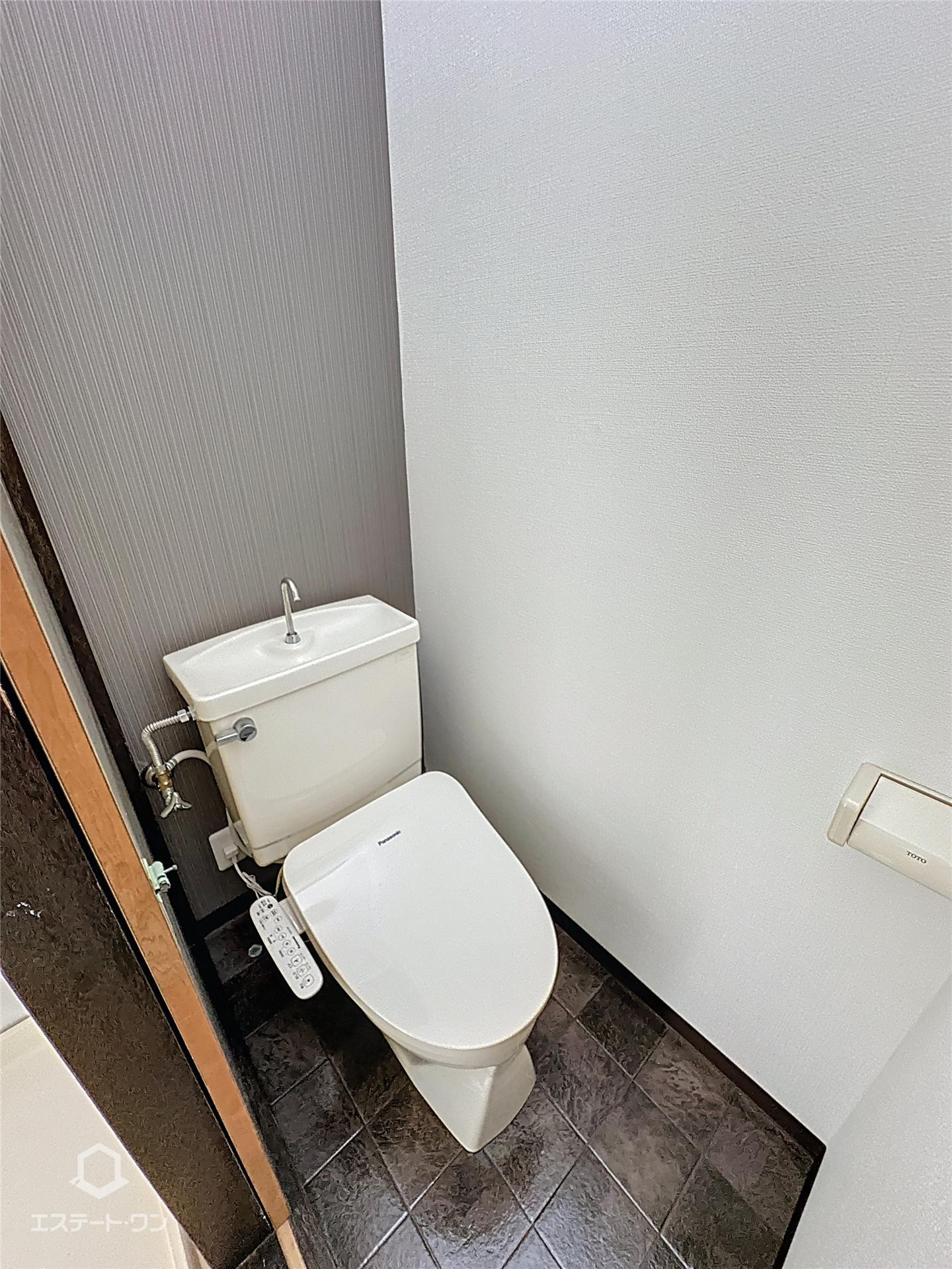 トイレ　ウォシュレット付きのトイレ★