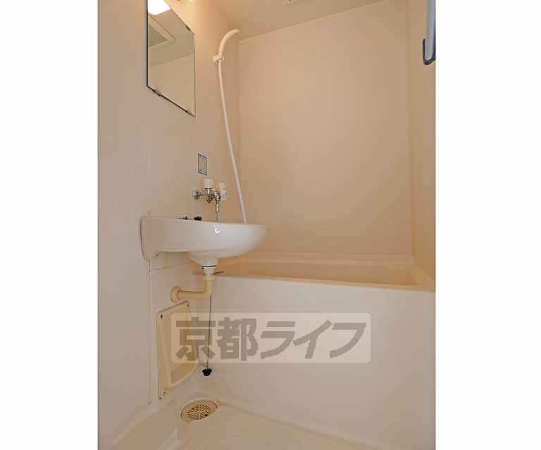 バス・シャワールーム　バスです。