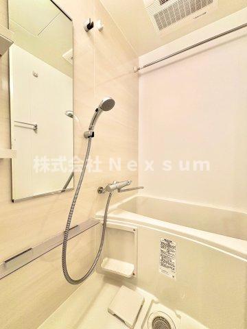 バス・シャワールーム　お風呂で日々の疲れを落としましょう