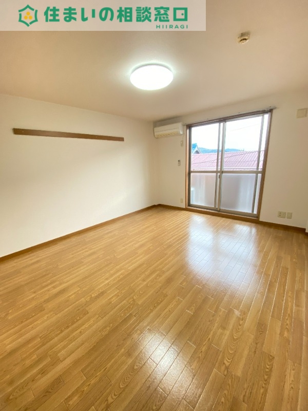 居室・リビング　同型