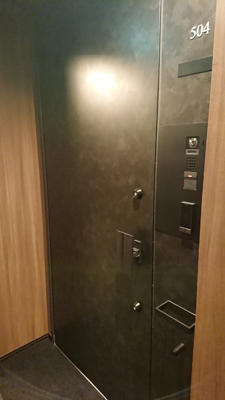 THE千代田麹町TOWERの玄関写真