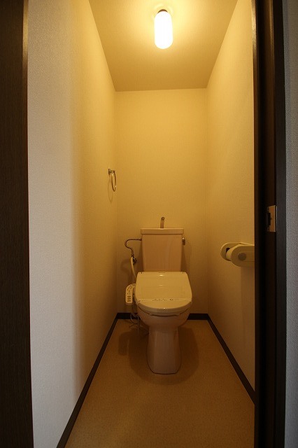 トイレ　同物件別室