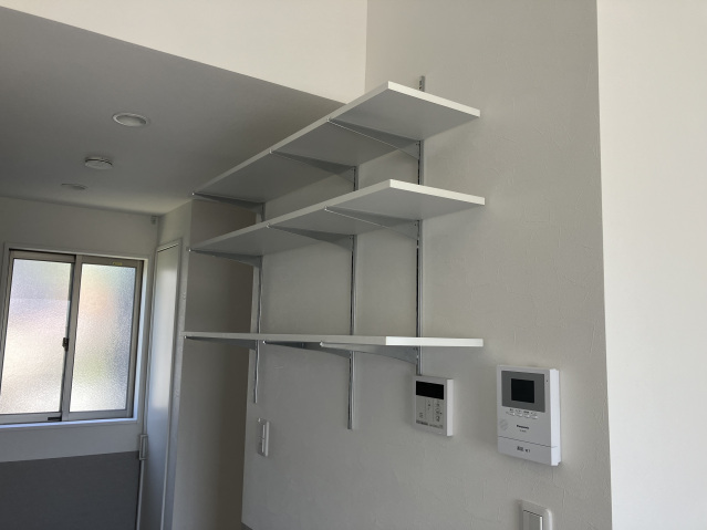 収納　可動棚あり！