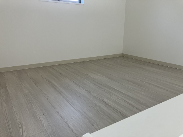 バルコニー　ロフト付き！