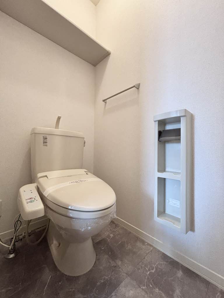 トイレ　温水洗浄便座♪