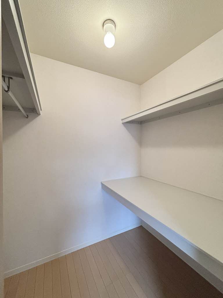 収納　ウォークインクローゼット♪