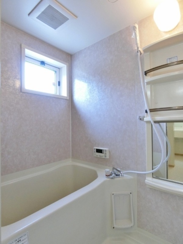 バス・シャワールーム　図面と現状に相違がある場合には現状を優先