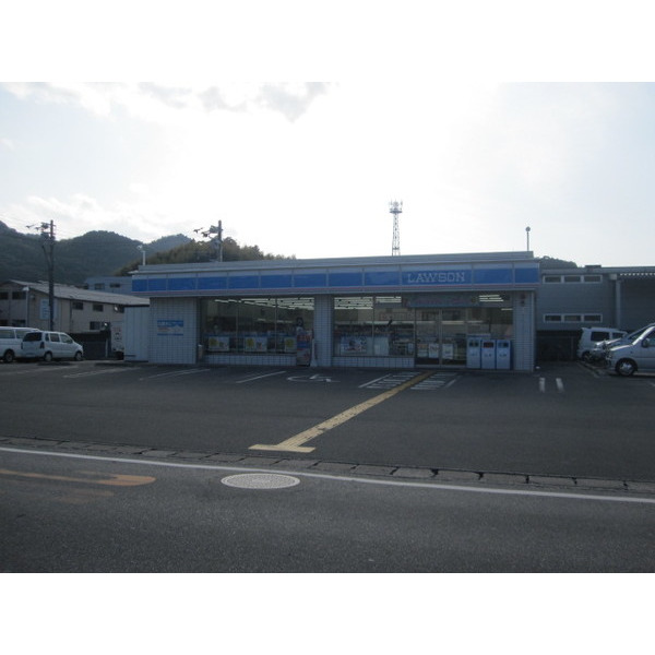 コンビニ　ローソン高知神田店（コンビニ）まで569m