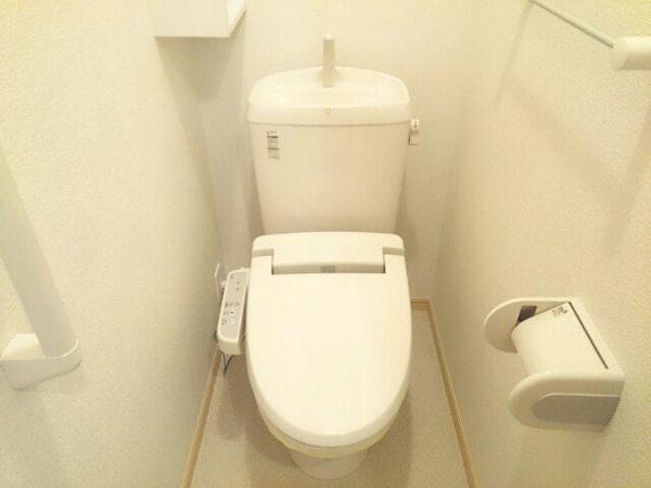トイレ　ウォシュレット！
