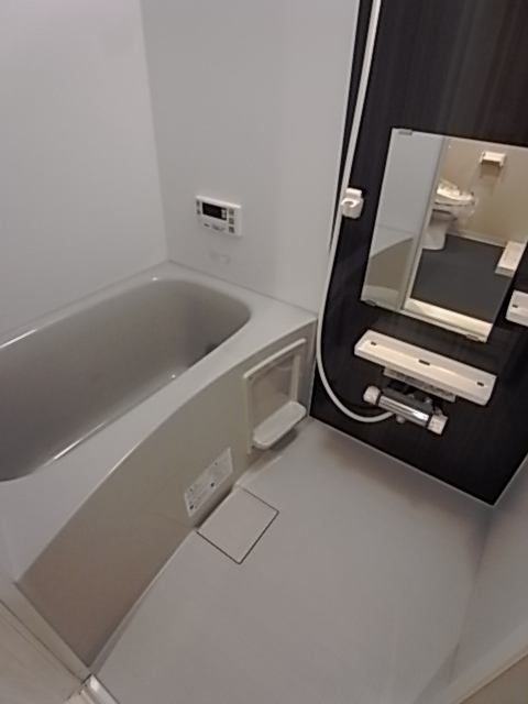 バス・シャワールーム　同社仕様