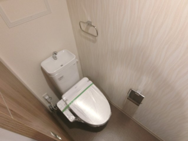 トイレ　詳細は、RISUMO江坂本店→06-6155-7137まで♪