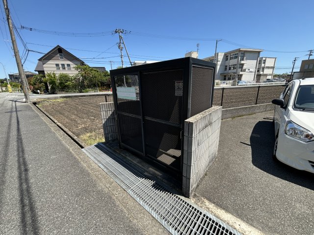 その他　ゴミ捨て場（その他）まで15m
