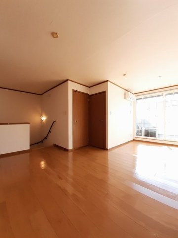 居室・リビング　ゆったりとした居間です