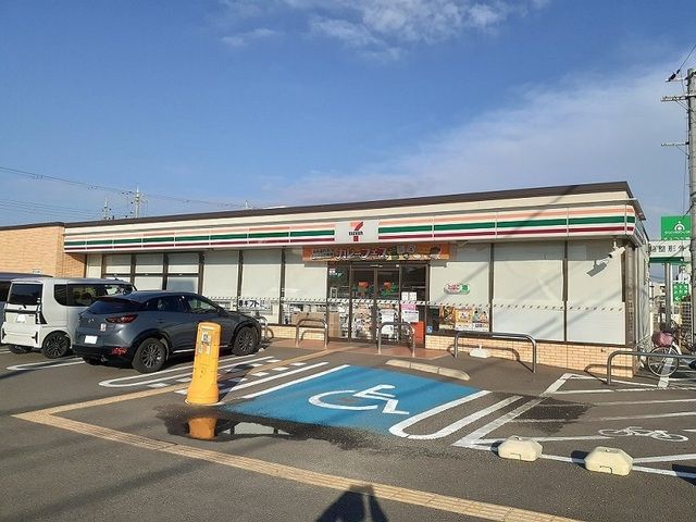 コンビニ　セブンイレブン榎原店様（コンビニ）まで290m