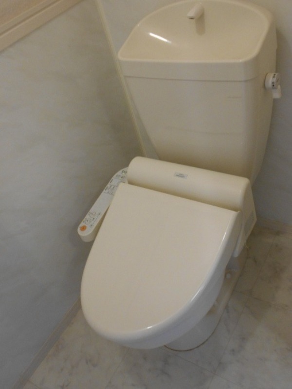 トイレ　図面と現状に相違がある場合には現状を優先