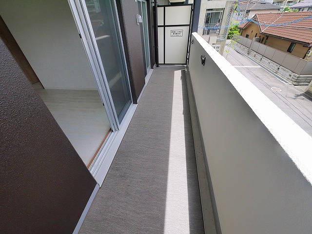 バルコニー　落ち着いた時間を過ごせるバルコニーです