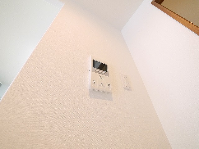 セキュリティ　モニター付きインターホンです