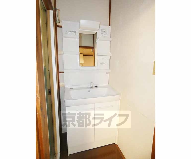 洗面設備　独立洗面台