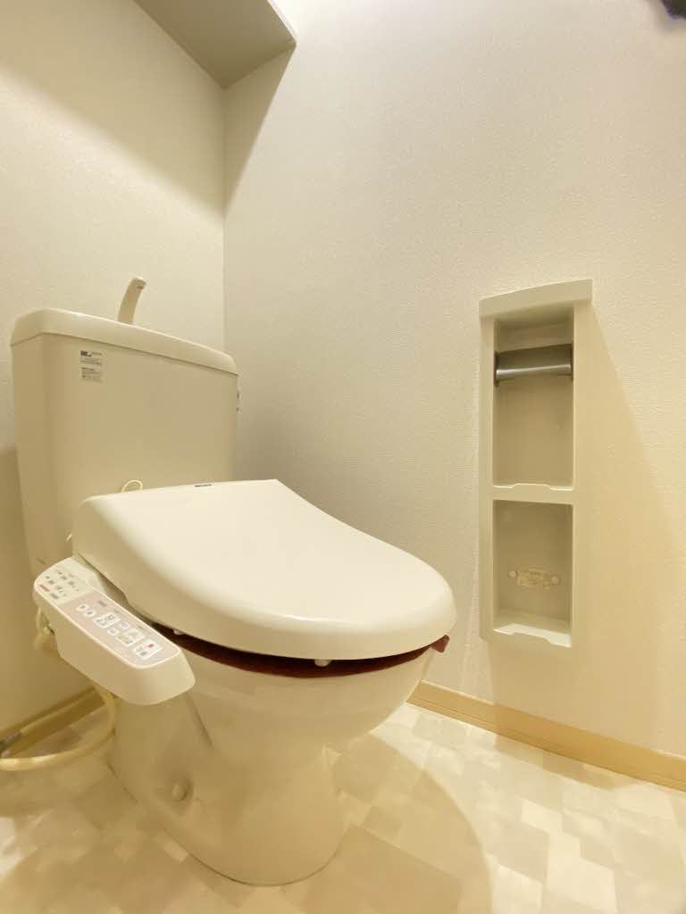 トイレ　トイレ