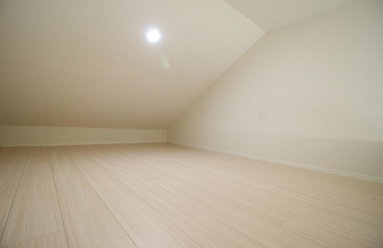 収納　ロフト 同建物別部屋参考