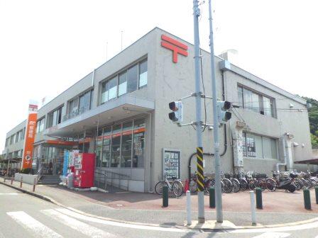 郵便局　綱島郵便局（郵便局）まで374m