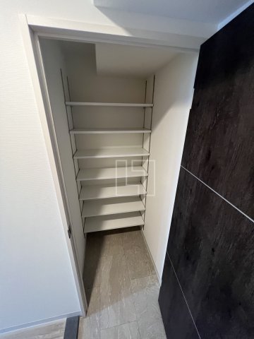 収納　リヴェント難波サウス　シューズボックス