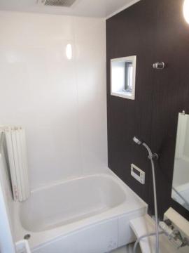 ルシアマルセ　バス・シャワールーム　バス