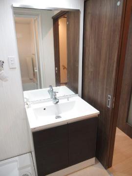 ルシアマルセ　洗面設備　洗面