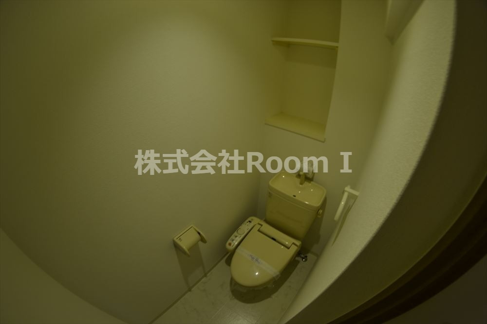 トイレ　清潔感のあるトイレです