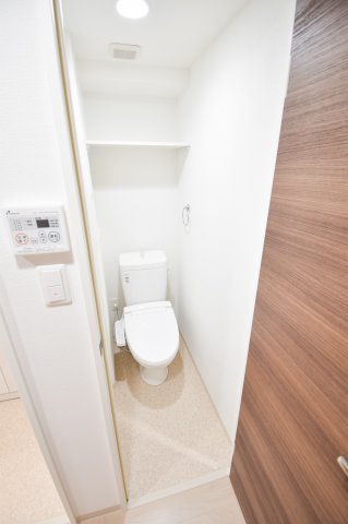 トイレ　清潔感があるトイレです。入るとホッとする、そんな空間。