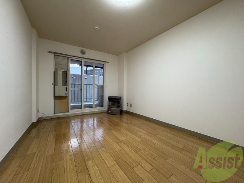 居室・リビング　広くてきれいなリビングです！快適に過ごせそうですね。