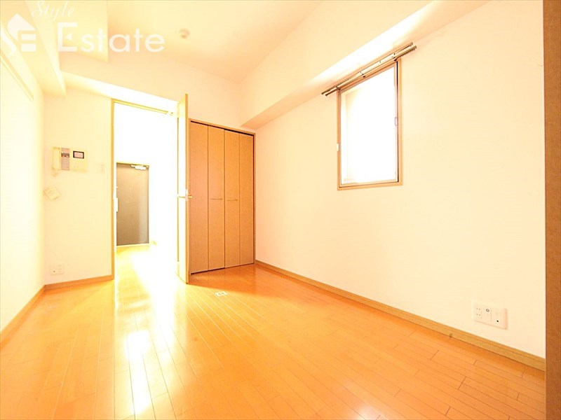 居室・リビング　内装