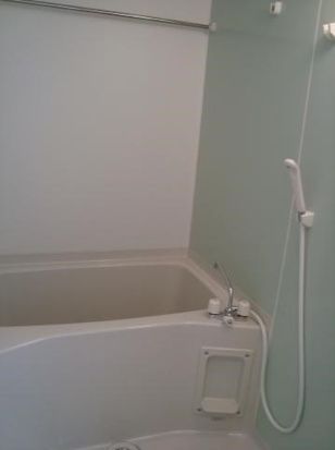 バス・シャワールーム　☆ゆったりくつろげるお風呂☆