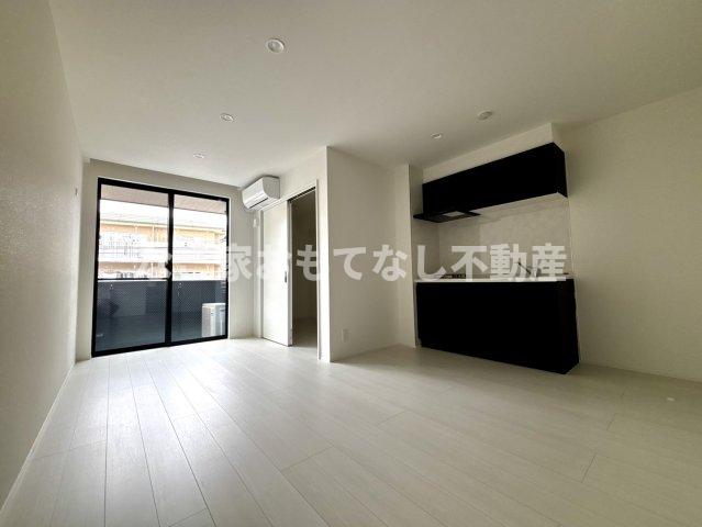 居室・リビング　※同タイプ写真