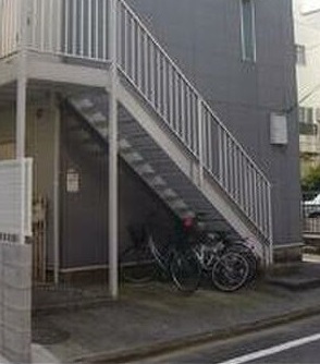 エントランス　「共用入り口部分」