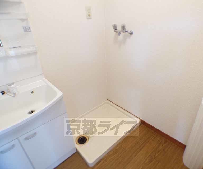 その他設備　室内洗濯機置き場です。