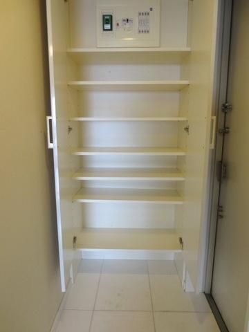 玄関　室内・室内設備