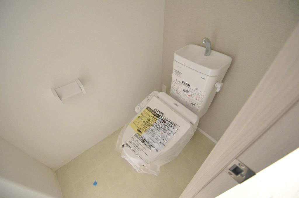 トイレ　シャワー付トイレ