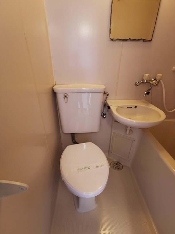 トイレ　別部屋参考写真