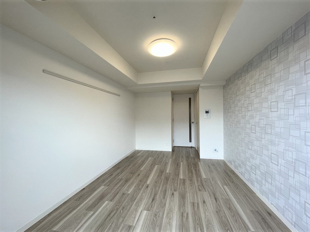 その他部屋・スペース　※同タイプ、別部屋です。建具・壁紙等の色は現地確認願います。